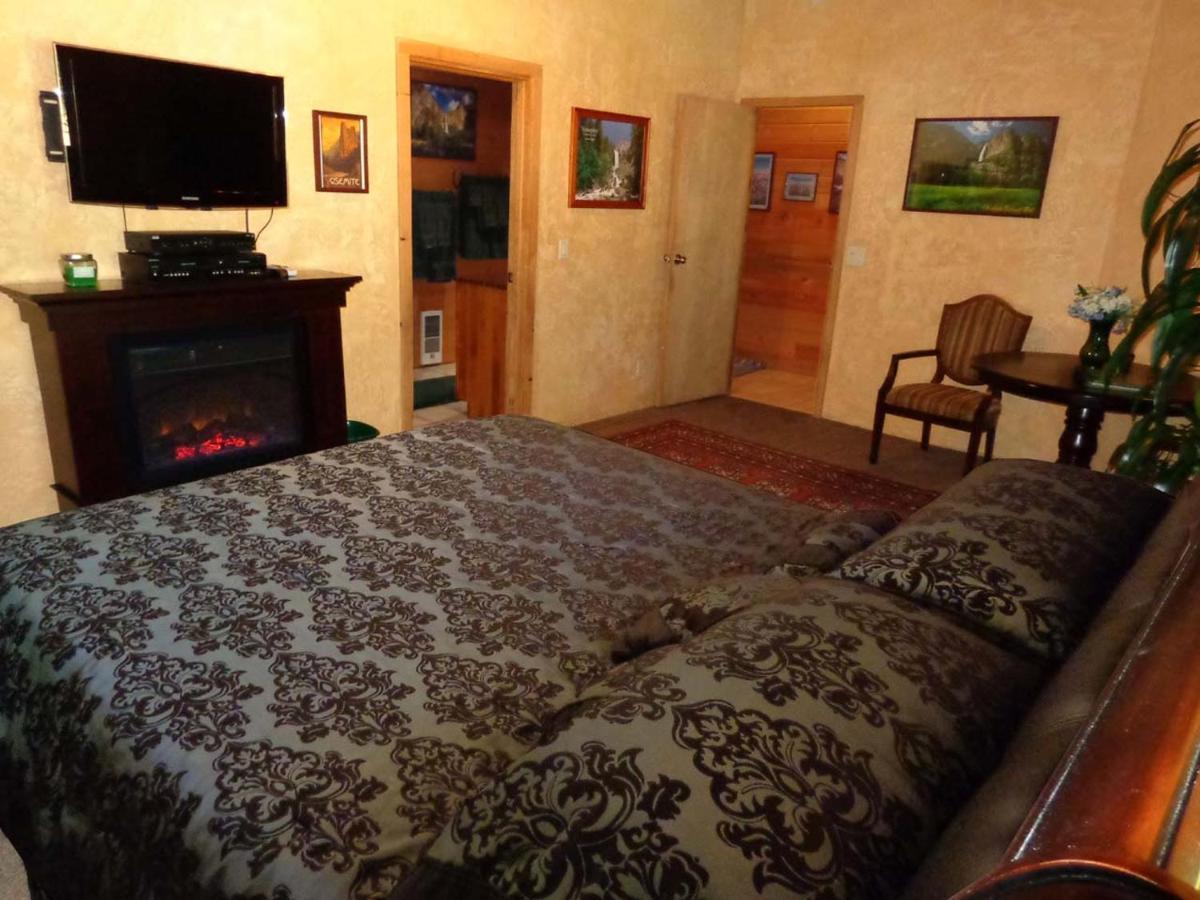 Evergreen Haus Villa Oakhurst Esterno foto
